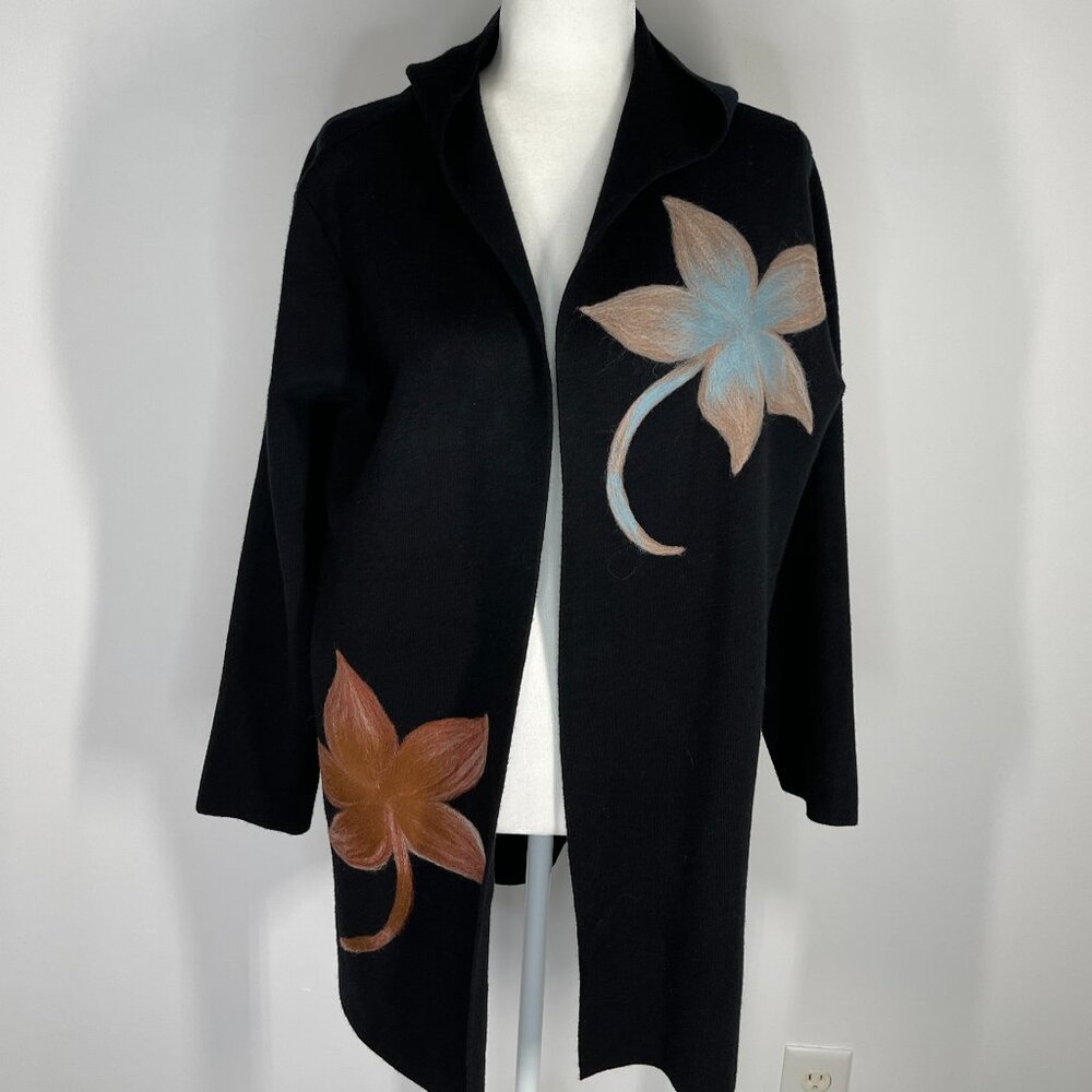 Sioni Black Hooded Tunic Sweater w Flower Accents size XL